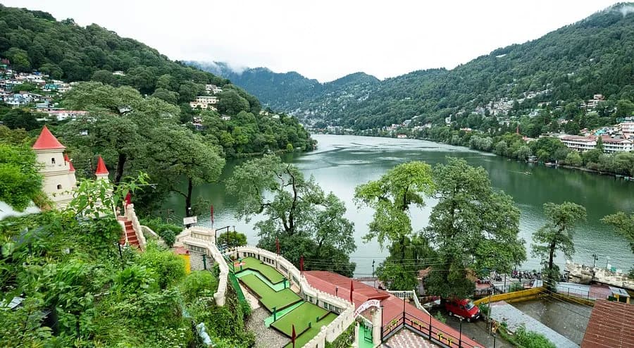 Nainital & Kainchi Dham – Lakeside Serenity, Divine Blessings!, photo 2